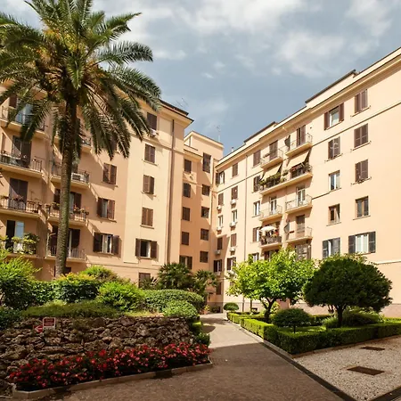 Domus Pietrae Appartamento Roma